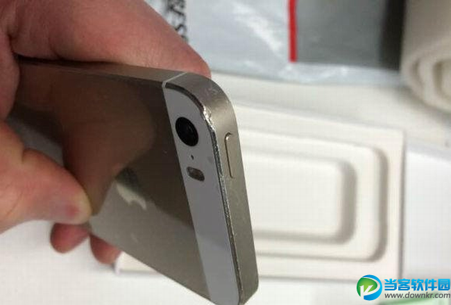 富连网二手iPhone5s真机上手：确实是二手